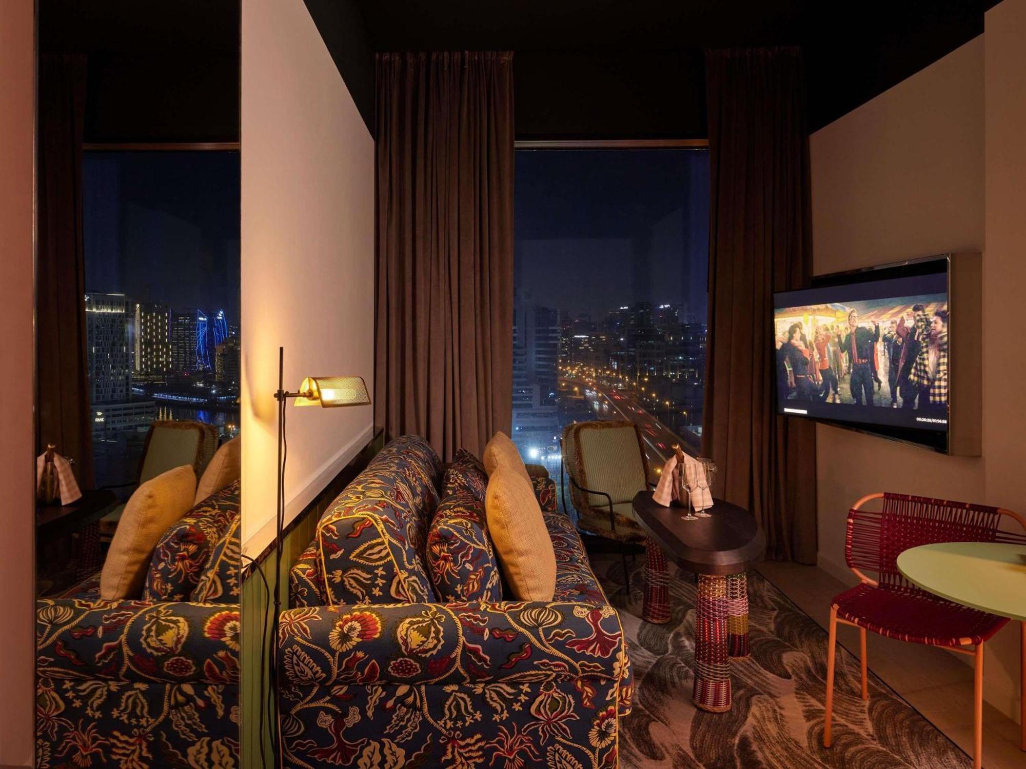 XL Mama Double Suite